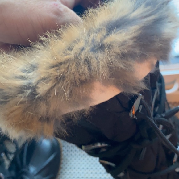 Rudsak Winter Boots 🥾 🖤 - Picture 10 of 14